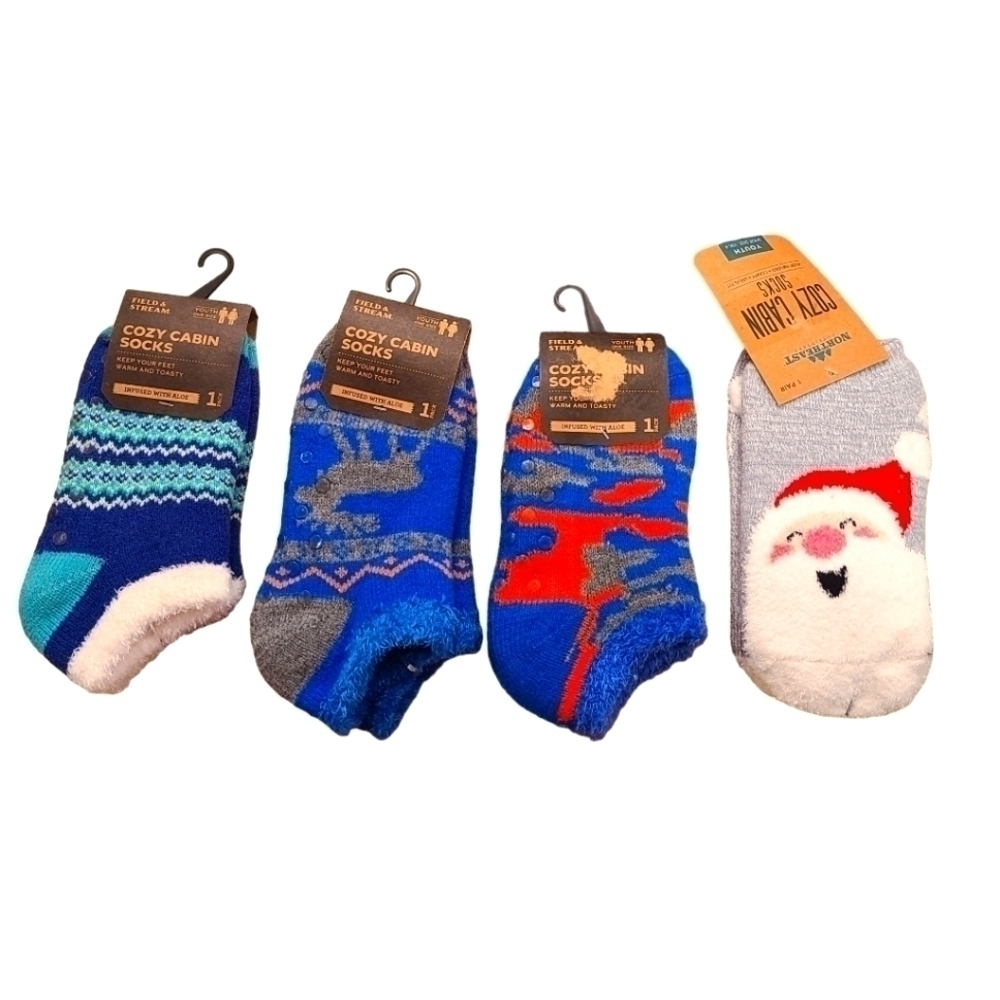 4 pairs of Cozy Cabin Socks, Size Youth Shoe 10 - 4